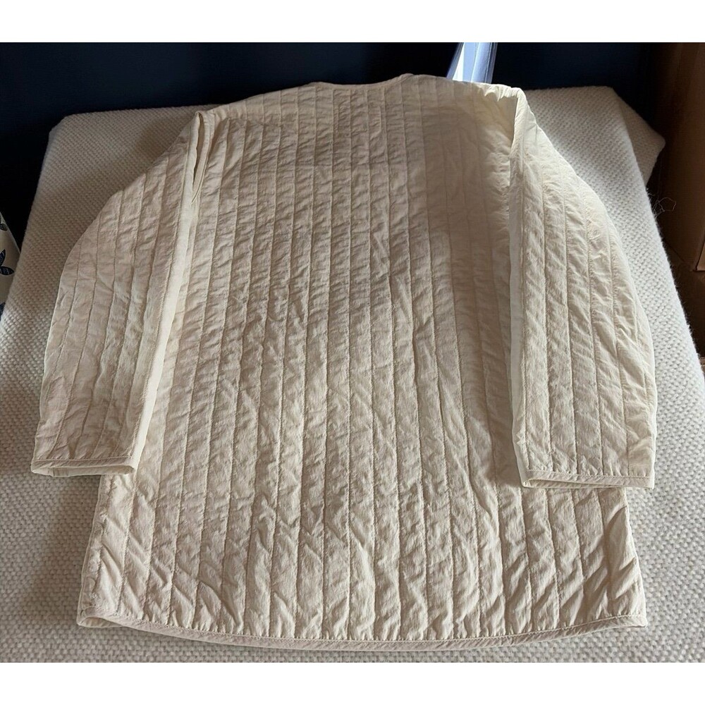Everlane Ivory Cream Quilted Jacket XS Minimalist Button Front Coat - Picture 3 of 9